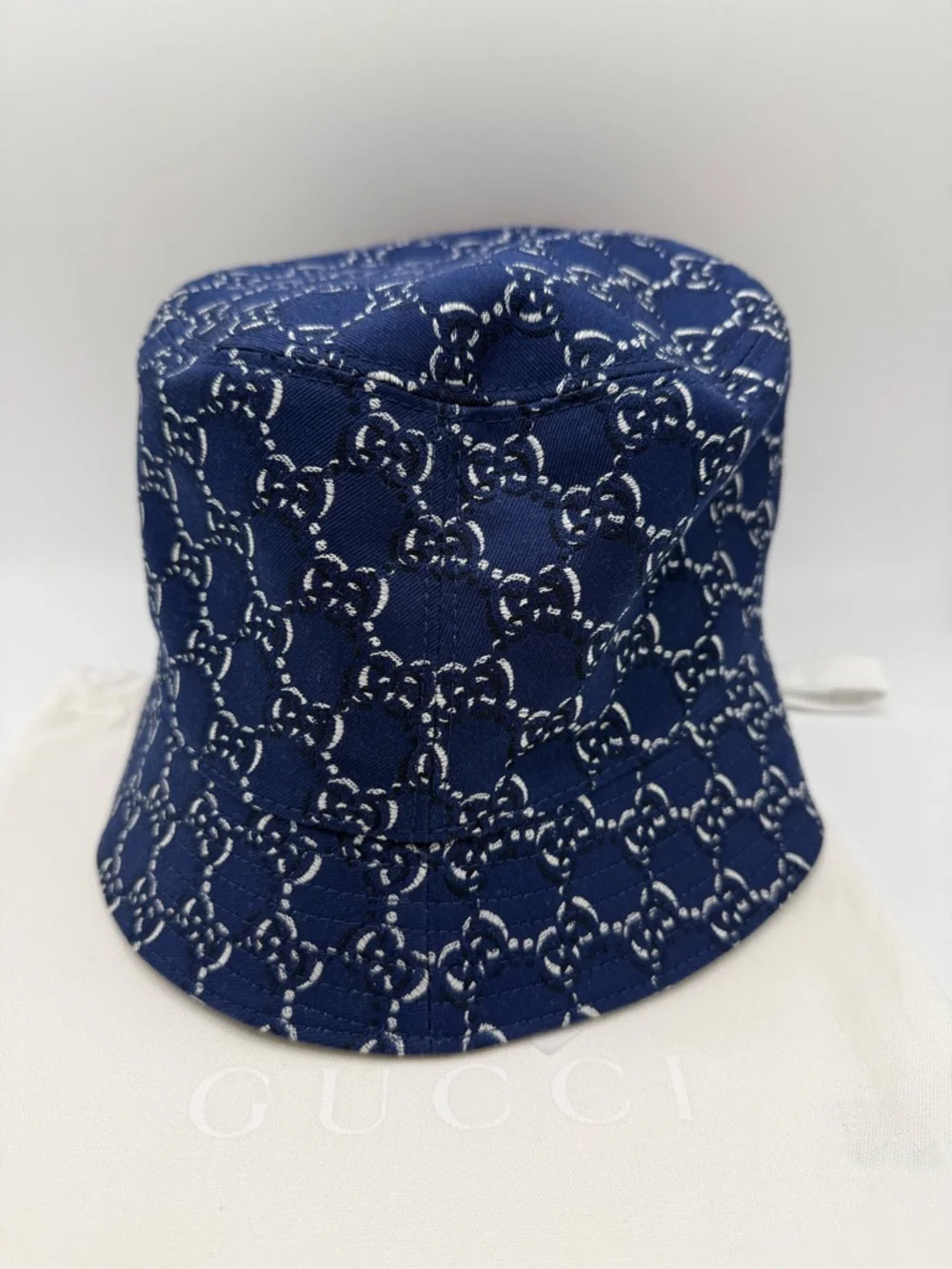 Gucci GG Bucket Hat - Picture 6 of 10